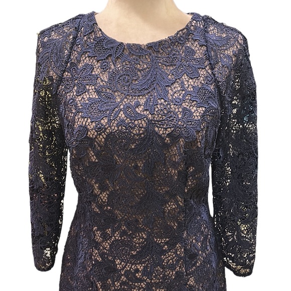 Monique Lhuillier Navy Blue Lace Crochet Overlay Peplum Hem Mini Dress - 6 - Picture 5 of 15